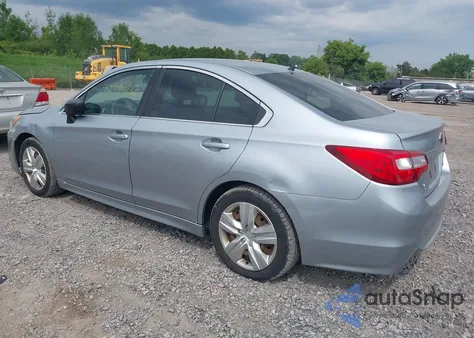 2015 Subaru Legacy 2.5I z USA, uszkodzony, nr VIN 4S3BNBA68F3043940